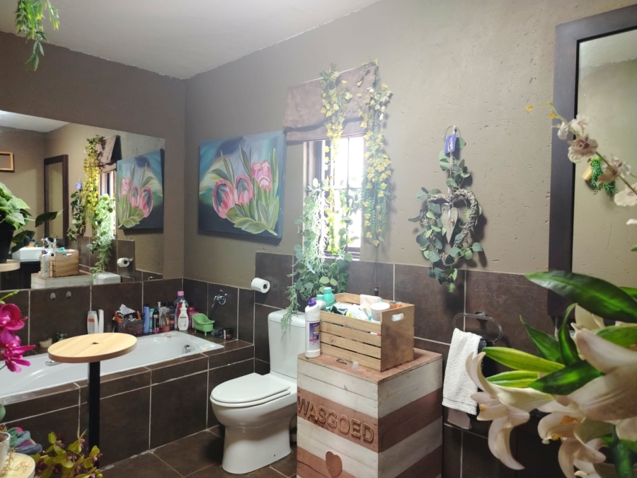 To Let 2 Bedroom Property for Rent in Muldersdrift Gauteng