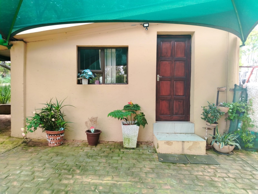 To Let 2 Bedroom Property for Rent in Muldersdrift Gauteng