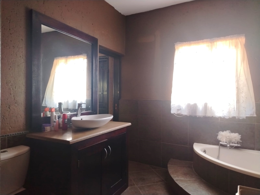 To Let 3 Bedroom Property for Rent in Muldersdrift Gauteng