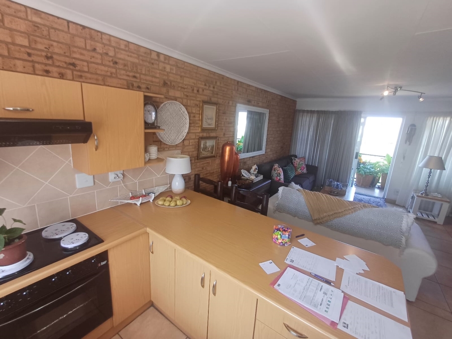 2 Bedroom Property for Sale in Kenmare Gauteng