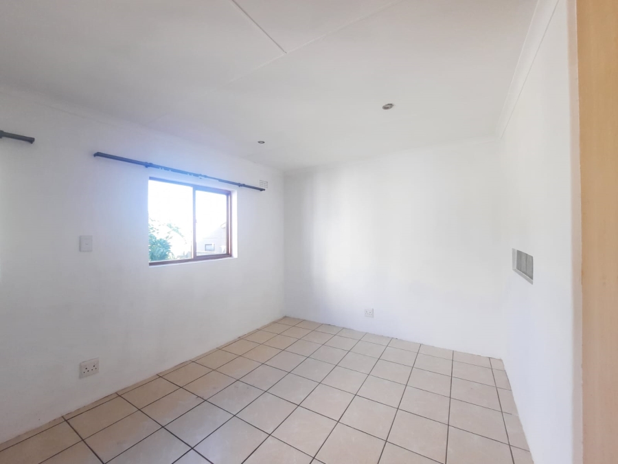 To Let 1 Bedroom Property for Rent in Wilgeheuwel Gauteng