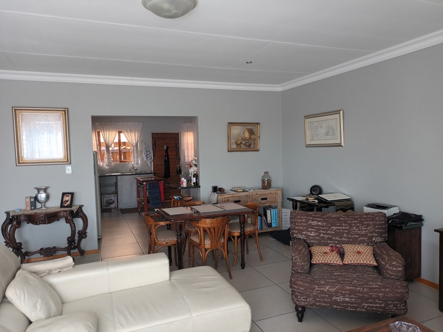 To Let 3 Bedroom Property for Rent in Chancliff A H Gauteng