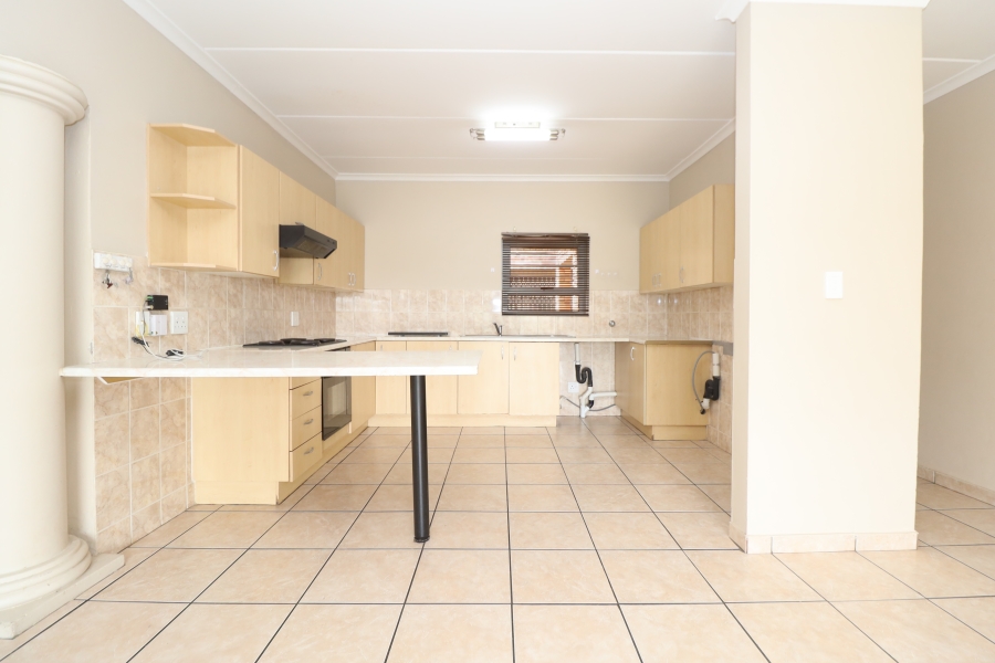 3 Bedroom Property for Sale in Rangeview Gauteng