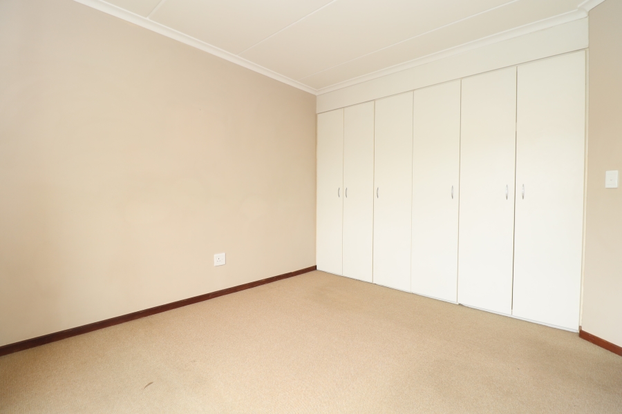 3 Bedroom Property for Sale in Rangeview Gauteng