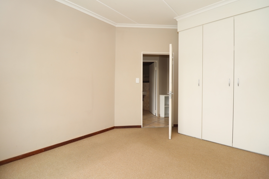 3 Bedroom Property for Sale in Rangeview Gauteng