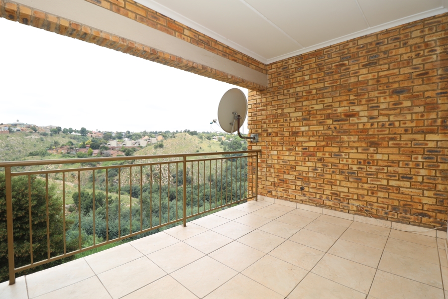 3 Bedroom Property for Sale in Rangeview Gauteng
