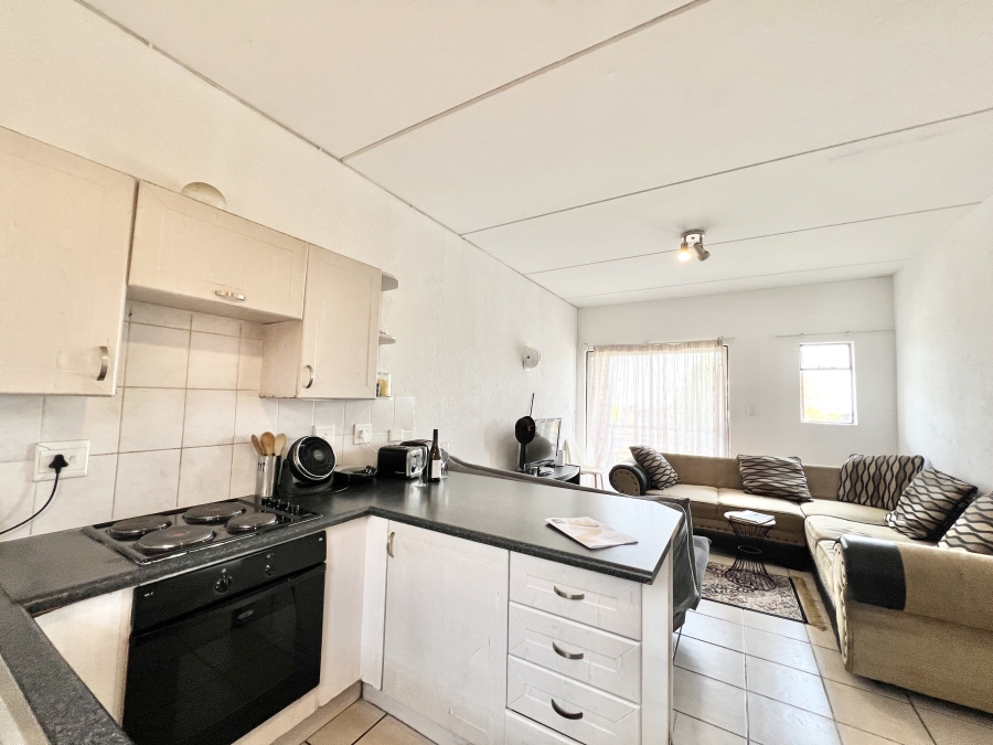 1 Bedroom Property for Sale in Halfway Gardens Gauteng