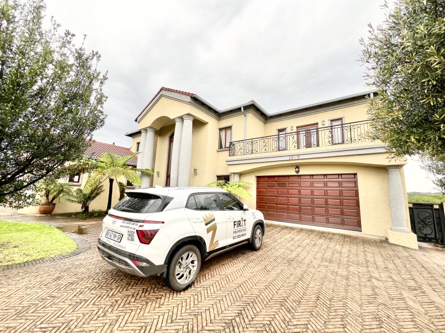 4 Bedroom Property for Sale in Blue Valley Golf Estate Gauteng