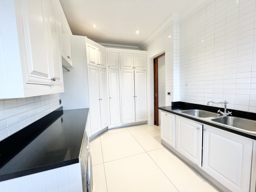 4 Bedroom Property for Sale in Blue Valley Golf Estate Gauteng