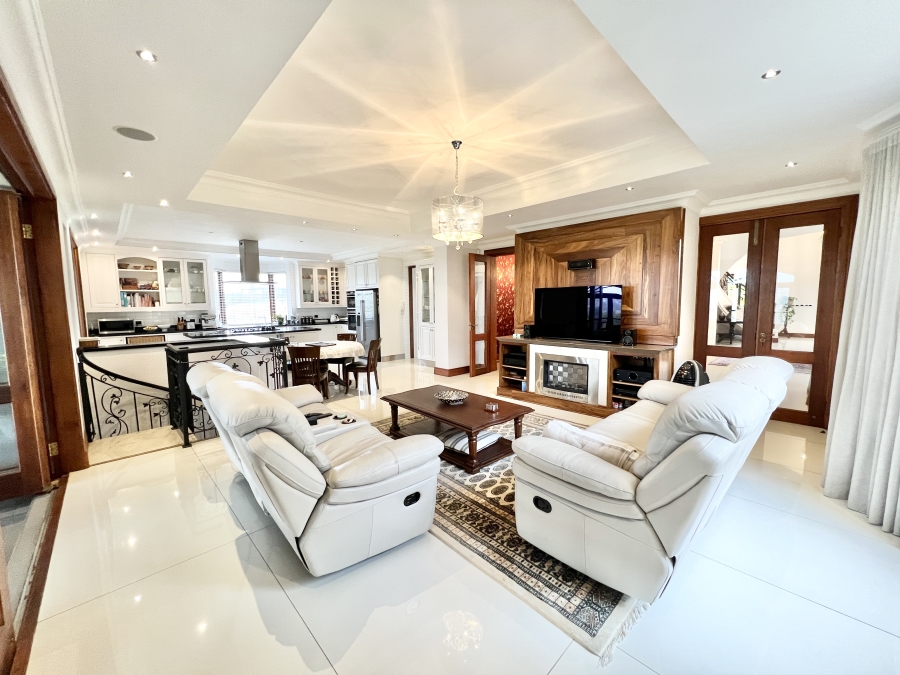 4 Bedroom Property for Sale in Blue Valley Golf Estate Gauteng