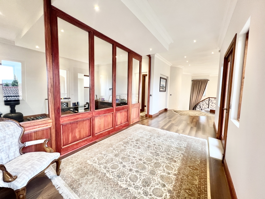 4 Bedroom Property for Sale in Blue Valley Golf Estate Gauteng