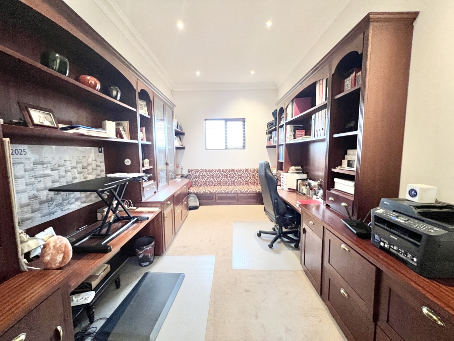 4 Bedroom Property for Sale in Blue Valley Golf Estate Gauteng