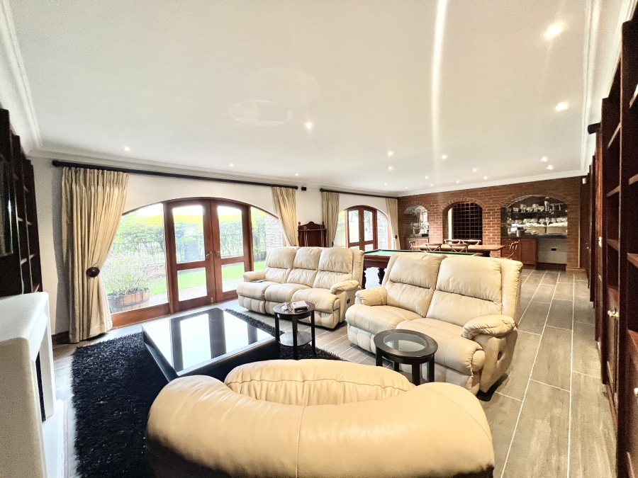 4 Bedroom Property for Sale in Blue Valley Golf Estate Gauteng