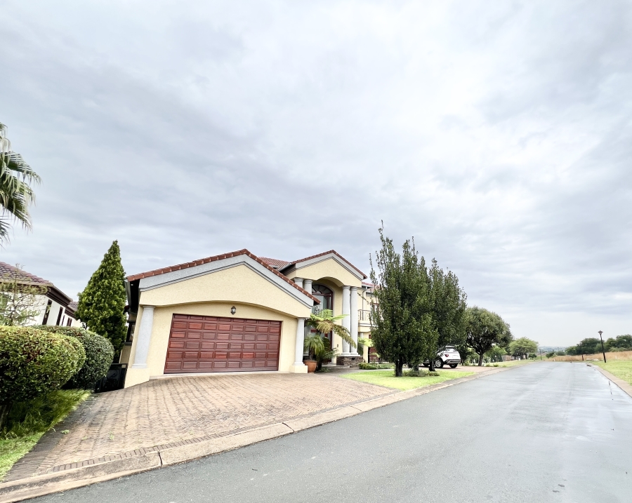4 Bedroom Property for Sale in Blue Valley Golf Estate Gauteng