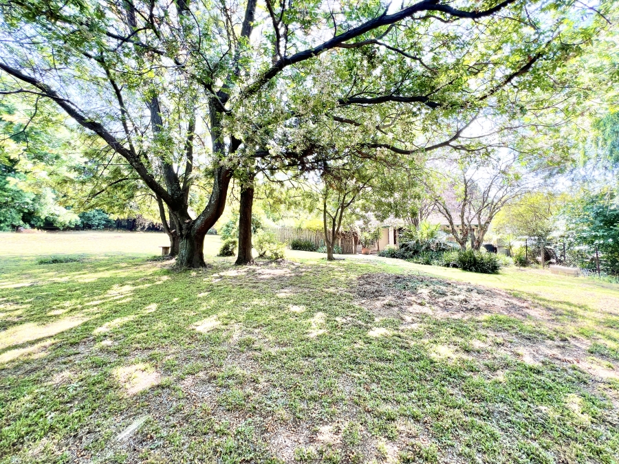 6 Bedroom Property for Sale in North Riding AH Gauteng