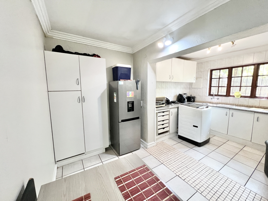 6 Bedroom Property for Sale in North Riding AH Gauteng