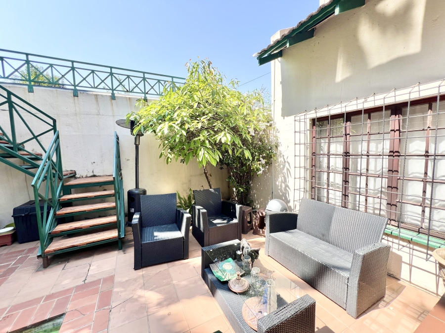 6 Bedroom Property for Sale in North Riding AH Gauteng