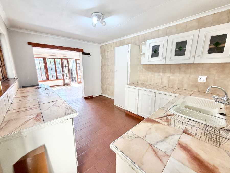 6 Bedroom Property for Sale in North Riding AH Gauteng