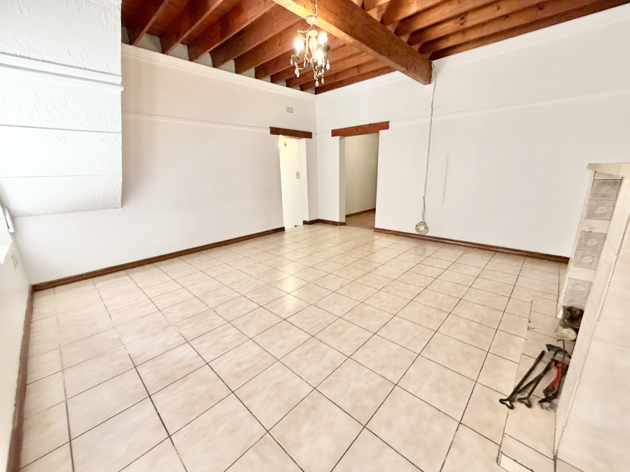 6 Bedroom Property for Sale in North Riding AH Gauteng