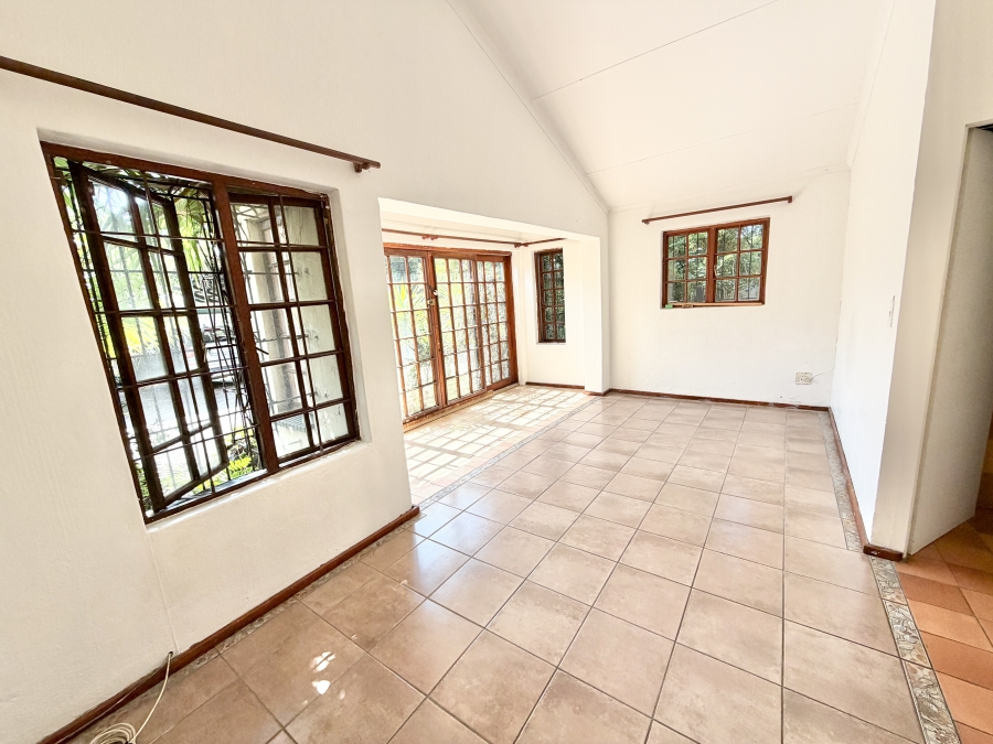 6 Bedroom Property for Sale in North Riding AH Gauteng