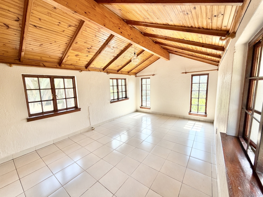 6 Bedroom Property for Sale in North Riding AH Gauteng