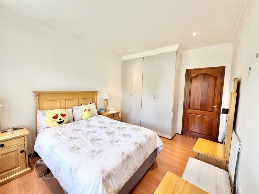 3 Bedroom Property for Sale in Noordwyk Gauteng