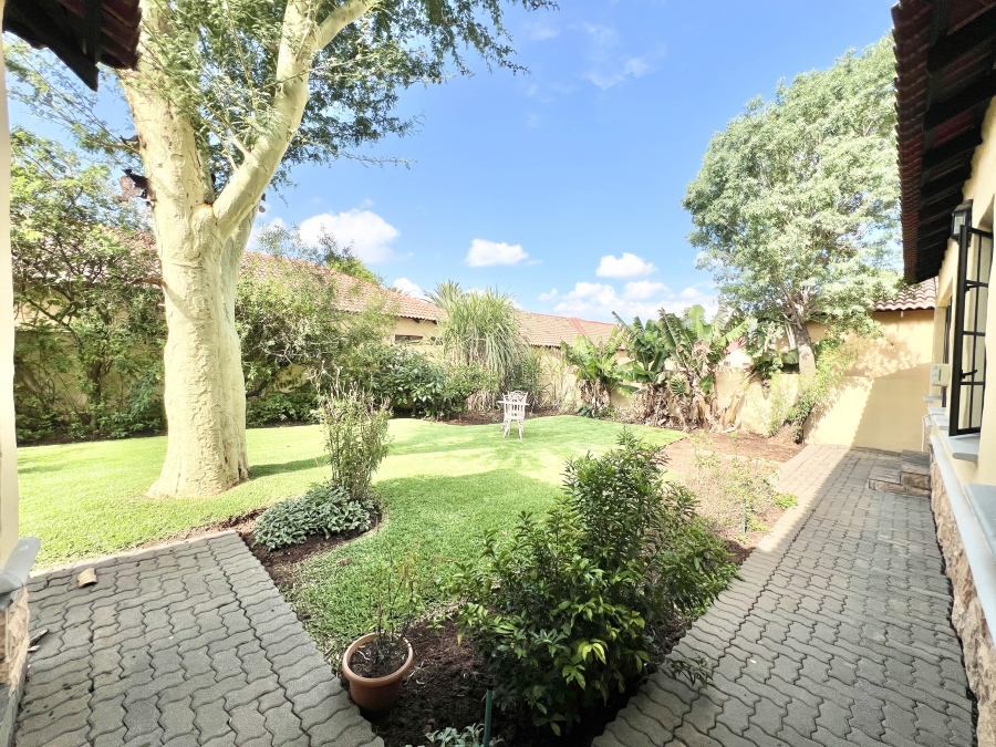 3 Bedroom Property for Sale in Noordwyk Gauteng