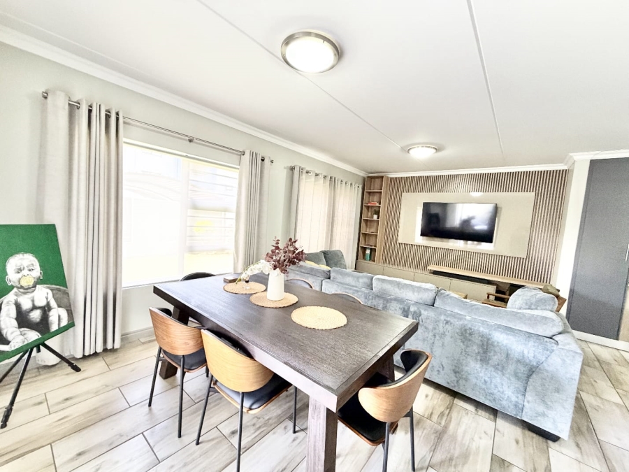 To Let 3 Bedroom Property for Rent in Carlswald Estate Gauteng