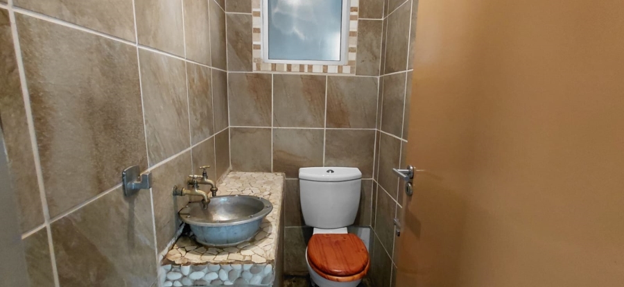 2 Bedroom Property for Sale in Florida Park Gauteng