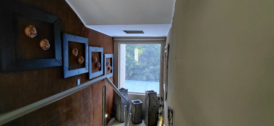 2 Bedroom Property for Sale in Florida Park Gauteng