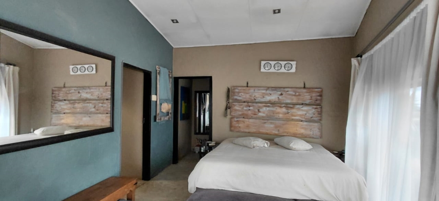 2 Bedroom Property for Sale in Florida Park Gauteng