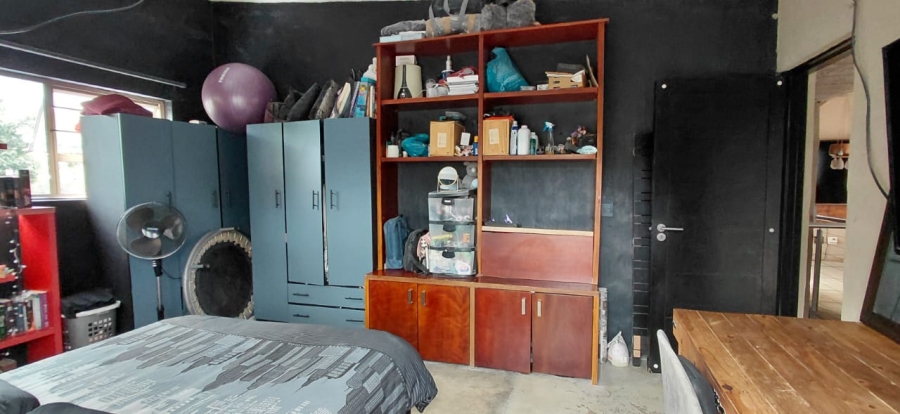 2 Bedroom Property for Sale in Florida Park Gauteng