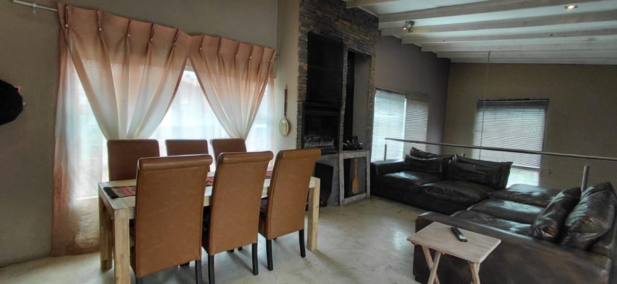 2 Bedroom Property for Sale in Florida Park Gauteng