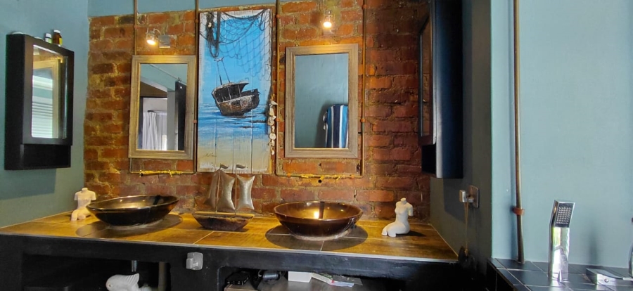 2 Bedroom Property for Sale in Florida Park Gauteng