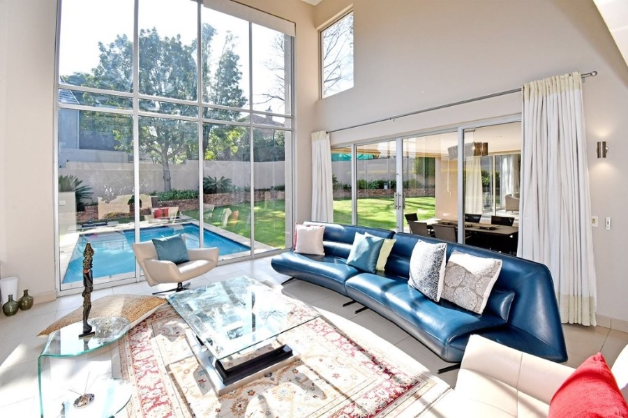 To Let 4 Bedroom Property for Rent in Bryanston Gauteng