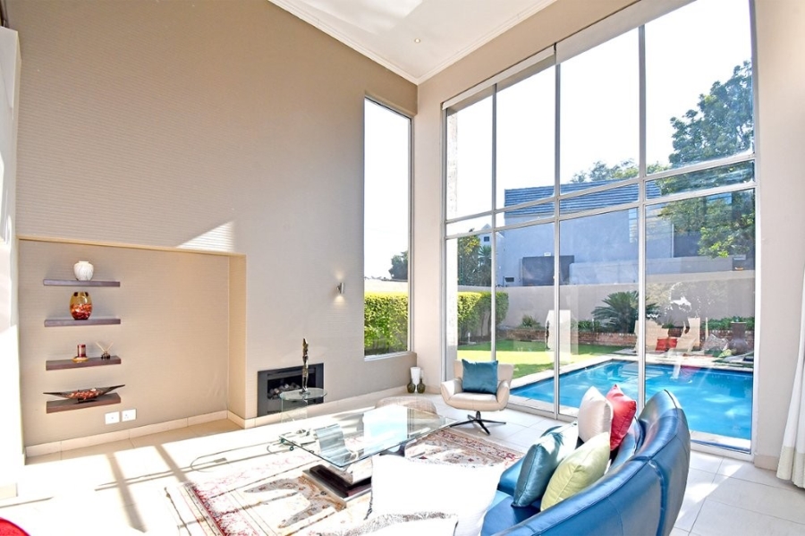 To Let 4 Bedroom Property for Rent in Bryanston Gauteng