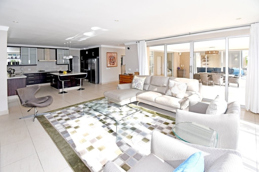 To Let 4 Bedroom Property for Rent in Bryanston Gauteng