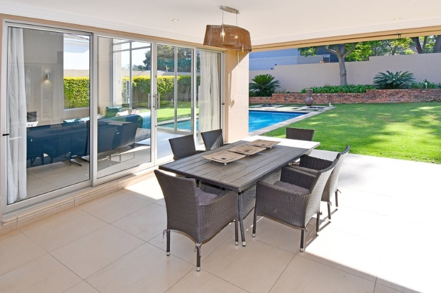 To Let 4 Bedroom Property for Rent in Bryanston Gauteng