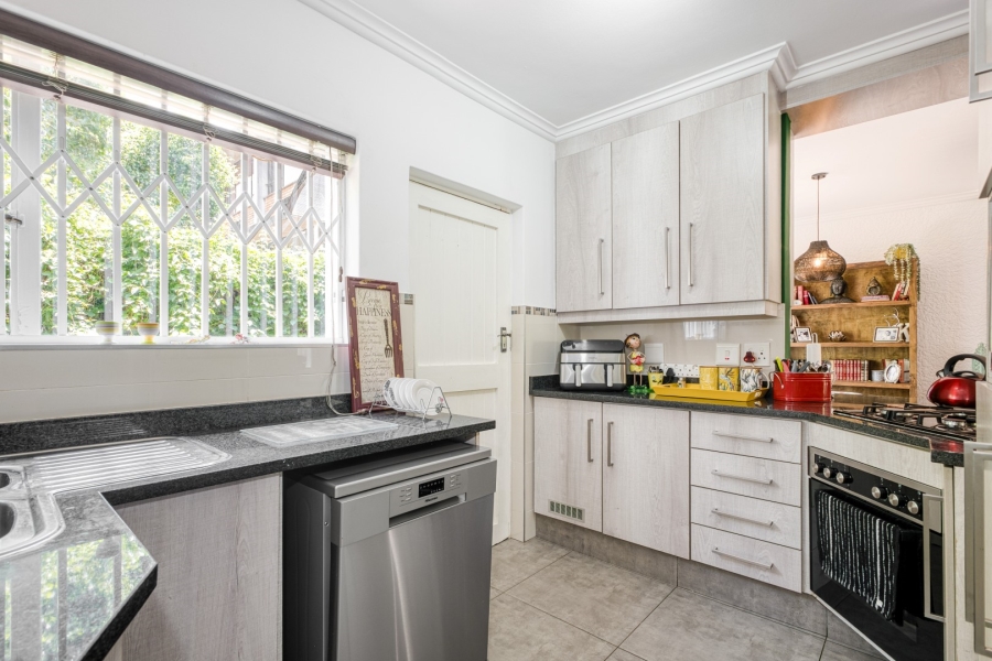 2 Bedroom Property for Sale in Robindale Gauteng