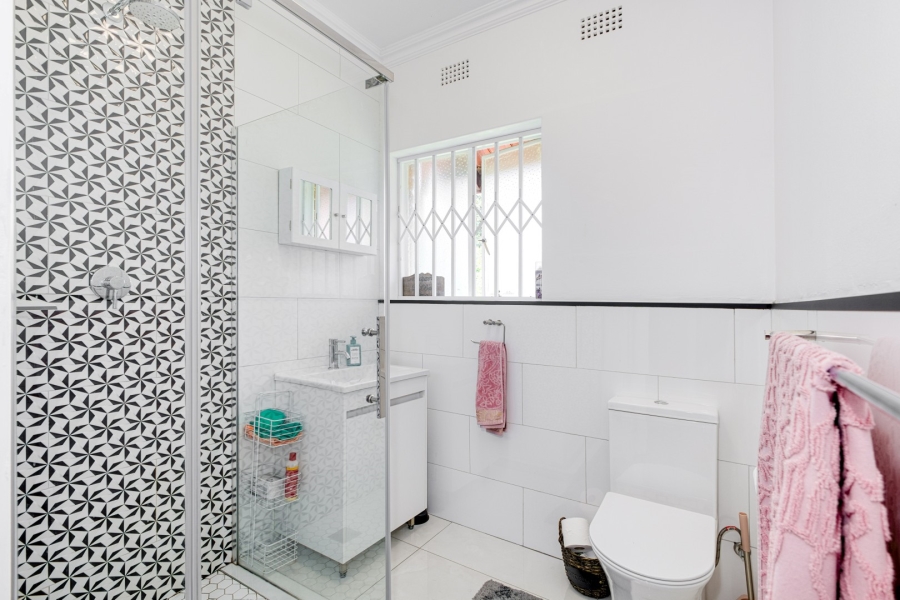 2 Bedroom Property for Sale in Robindale Gauteng