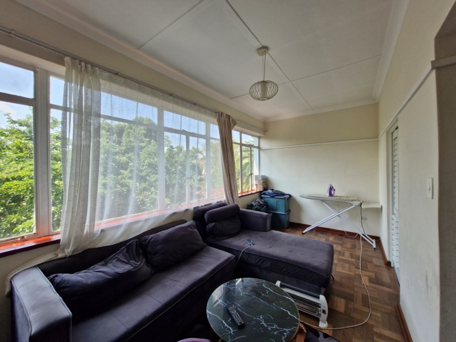 To Let 1 Bedroom Property for Rent in Rosebank Gauteng