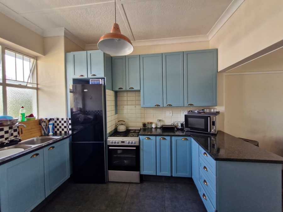 To Let 1 Bedroom Property for Rent in Rosebank Gauteng