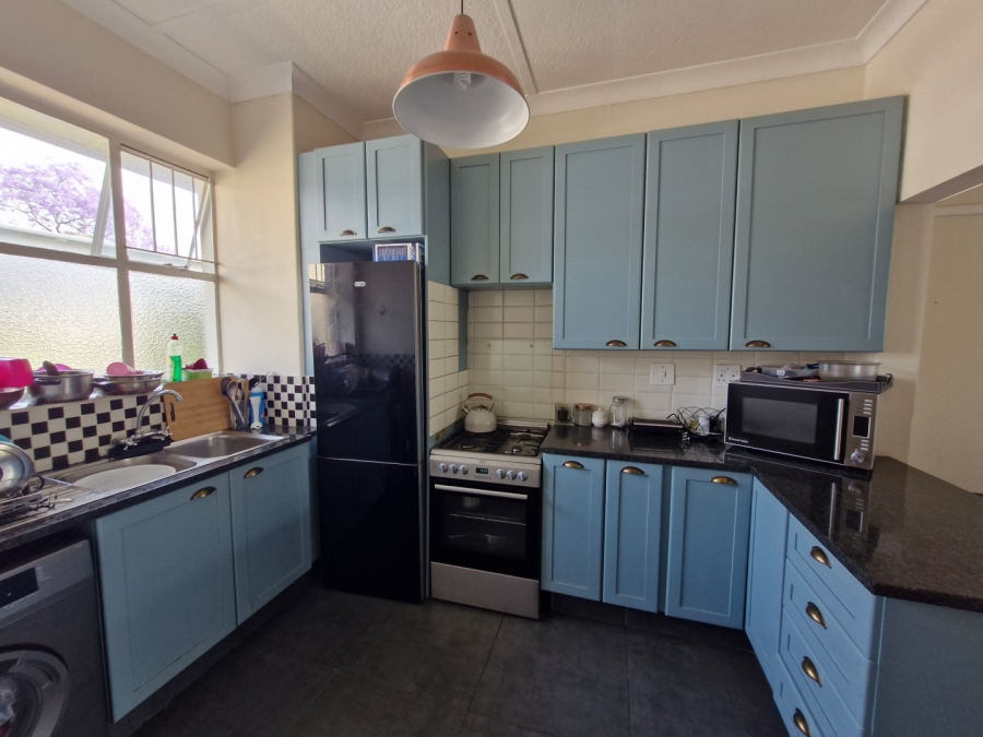 To Let 1 Bedroom Property for Rent in Rosebank Gauteng