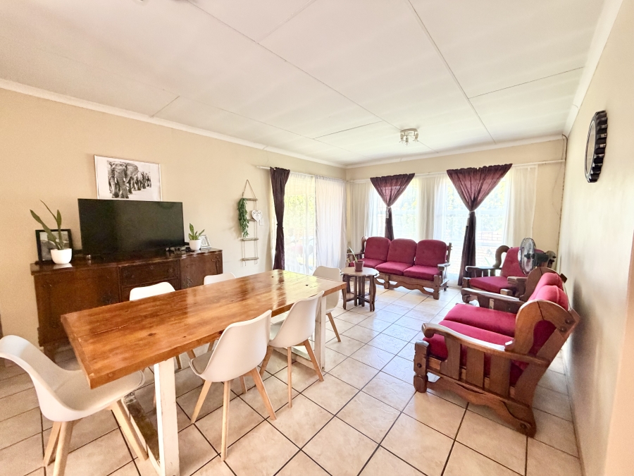 3 Bedroom Property for Sale in Amberfield Gauteng