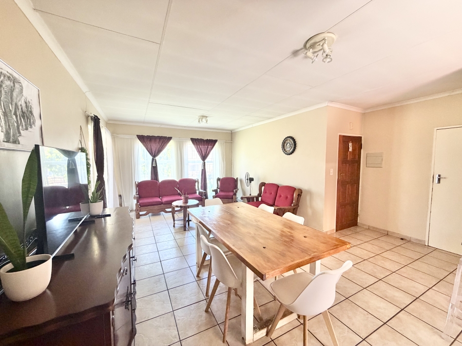 3 Bedroom Property for Sale in Amberfield Gauteng