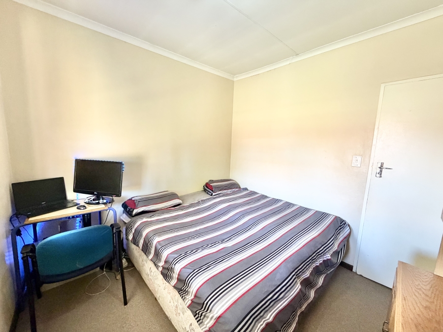 3 Bedroom Property for Sale in Amberfield Gauteng