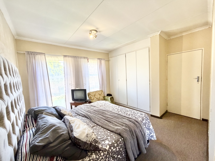 3 Bedroom Property for Sale in Amberfield Gauteng