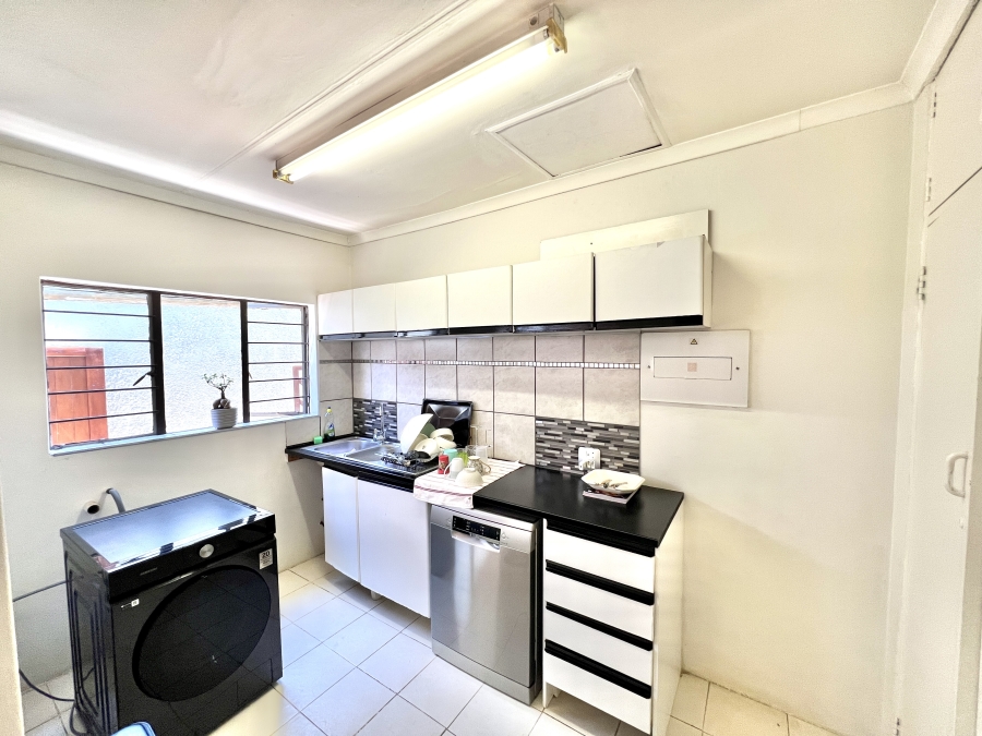 To Let 3 Bedroom Property for Rent in Noordwyk Gauteng