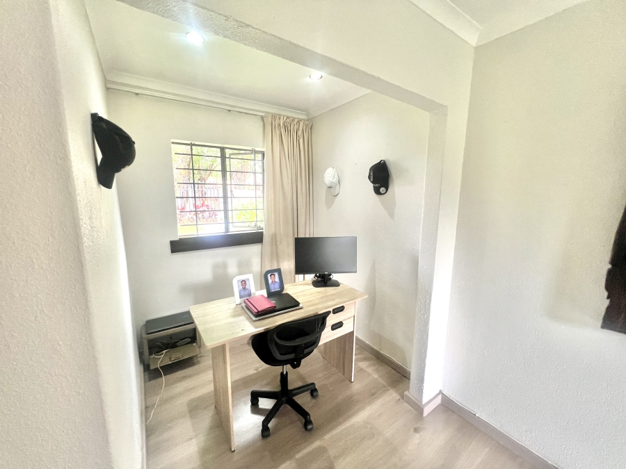 To Let 3 Bedroom Property for Rent in Noordwyk Gauteng