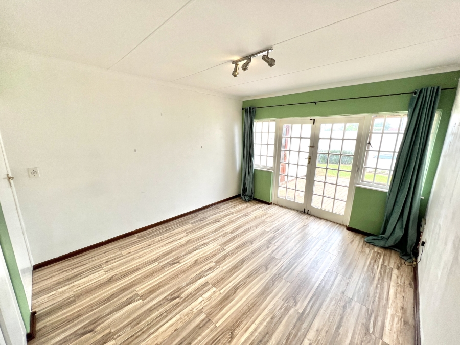 To Let 2 Bedroom Property for Rent in Halfway Gardens Gauteng